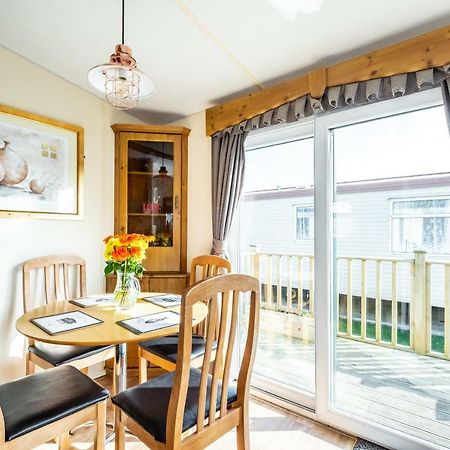 Caravan Beach Holiday Ξενοδοχείο Saint Osyth Εξωτερικό φωτογραφία