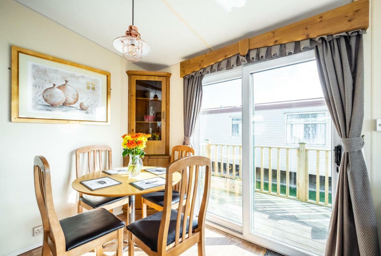 Caravan Beach Holiday Ξενοδοχείο Saint Osyth Εξωτερικό φωτογραφία