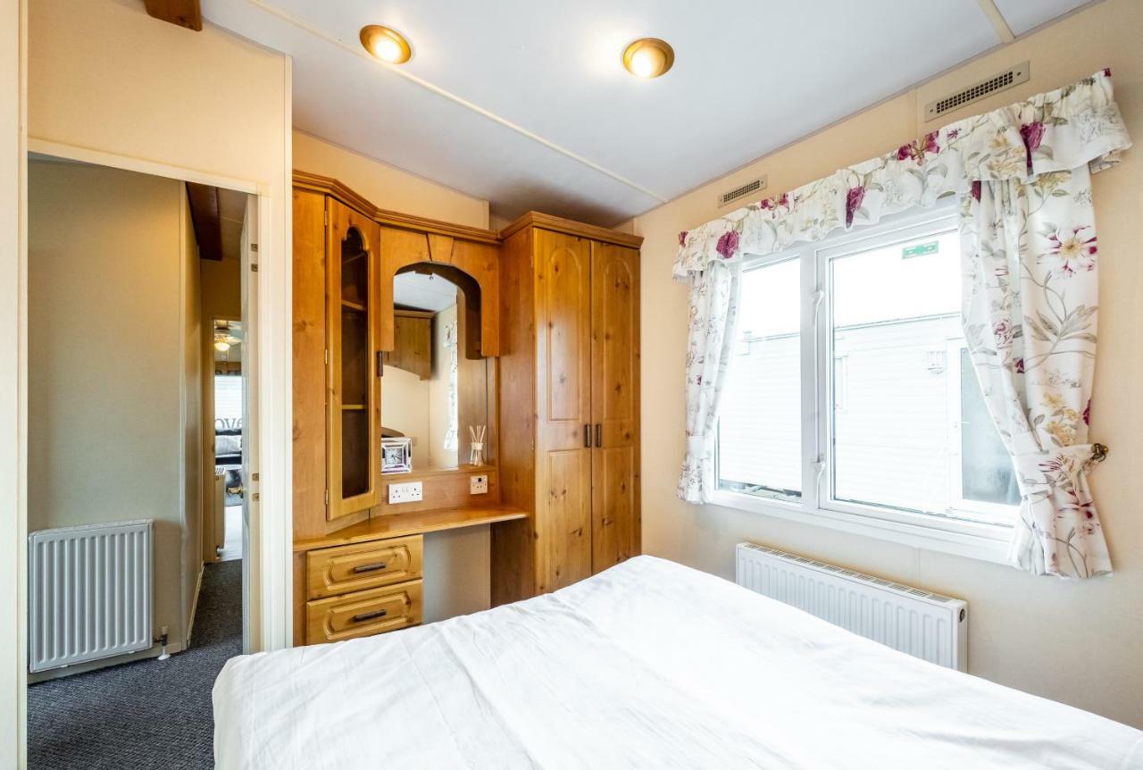 Caravan Beach Holiday Ξενοδοχείο Saint Osyth Εξωτερικό φωτογραφία